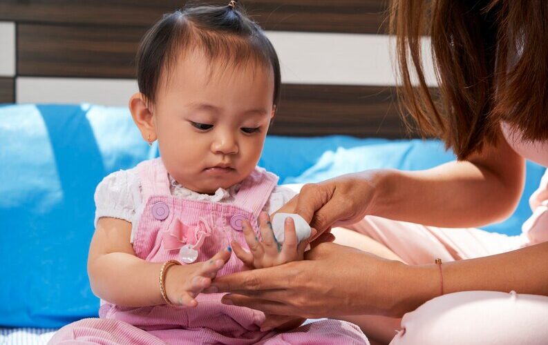 3 Step How to Make Babies Get Attached To Nanny